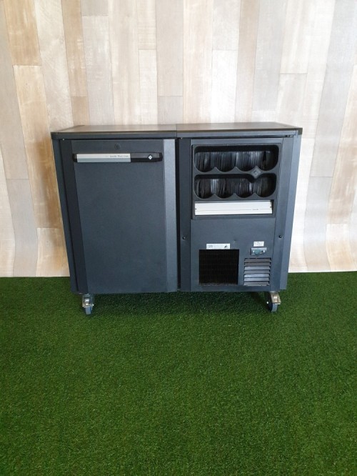 INACTIEF: defect  straks eruit halen Koelkast 1 deurs met flessennest